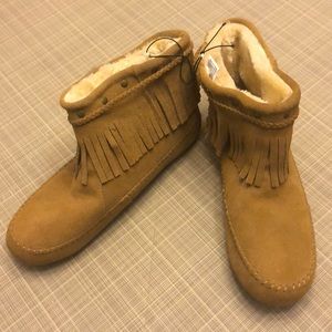 NWOT Lucky Brand Suede Booties